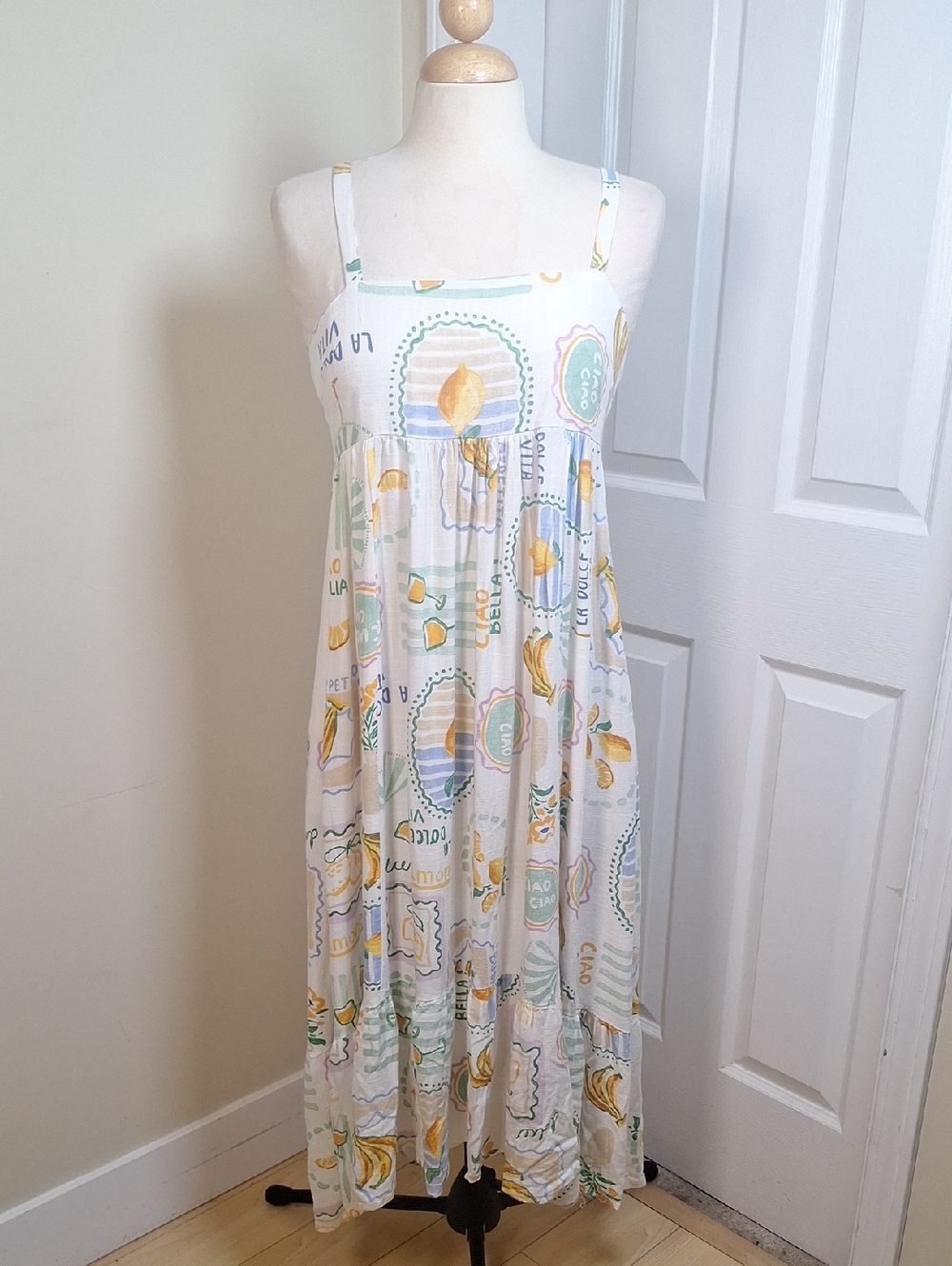 Paper Heart Linen Blend Destination Print Midi Dress